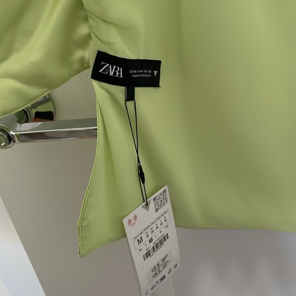 NWT Zara Satin Effect Top with Back Bow - Picture 6 of 7